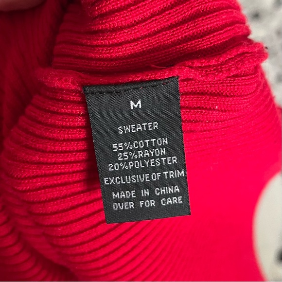 Red Dress - Picture 9 of 9